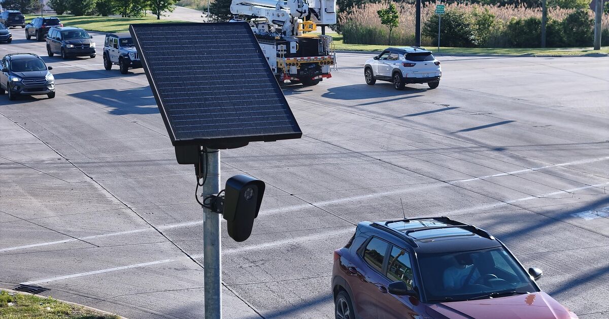 Fooling Flock: The Car Wrap That Blinds Plate Cameras