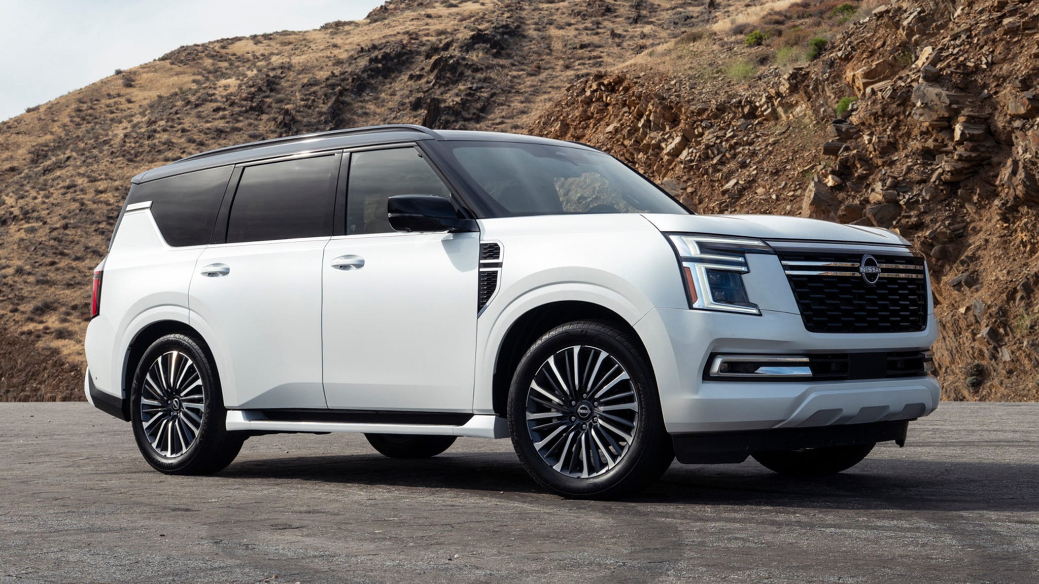 Nissan, Infiniti Recalling 168,000 SUVs Over Incorrect Weight Rating - MotorTrend